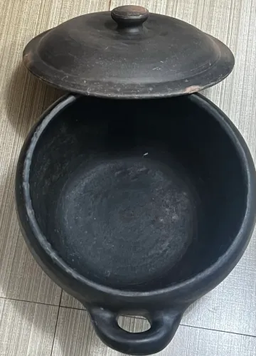 PANELA DE BARRO PARA PREPARAR AQUELA PEIXADA MARAVILHOSA