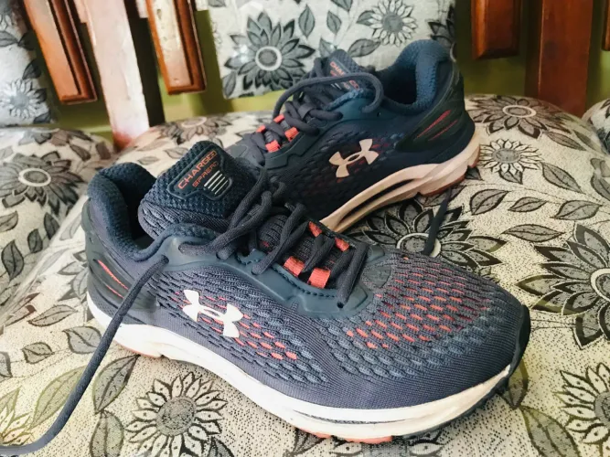Tenis Under Armour. ?36