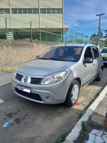 Renault Sandero Expression Hi-flex 1.6 8V gnv completo 5P 2010