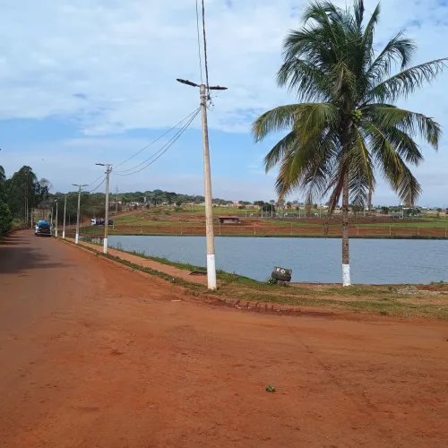 Lago azul Goianira lote 300mt2