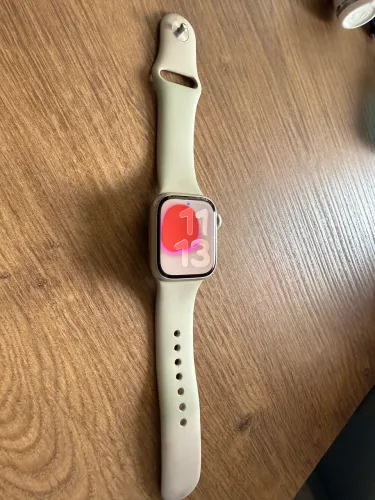 Apple Watch Séries 8 (GPS)
