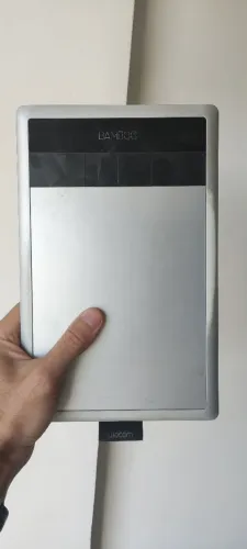 Wacom cth 470