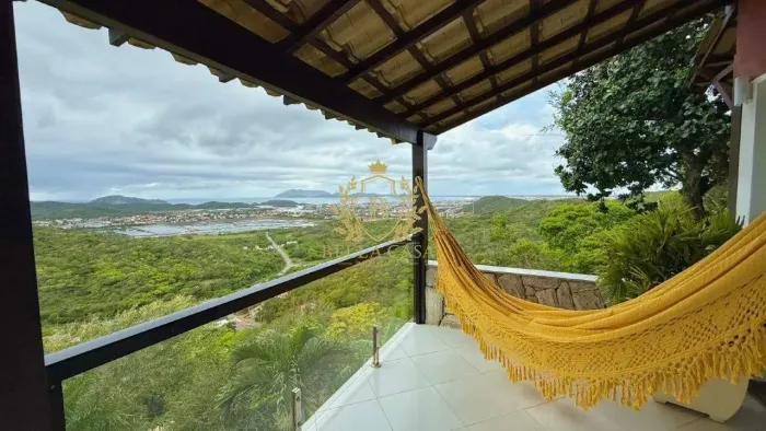 Casa com 4 quartos em condomínio à venda por R$ 790.000,00 - Bosque do Peró - Cabo frio/RJ