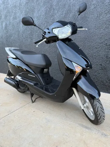 Honda Lead 110 Super Conservada