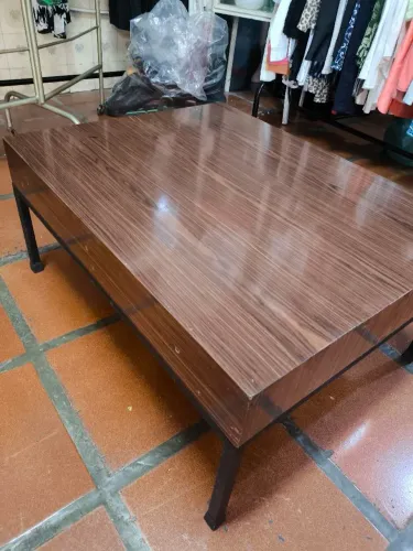 Mesa de Centro de Fórmica 