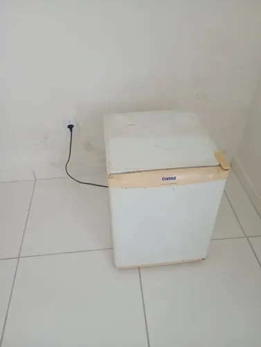 Frigobar Consul Usado