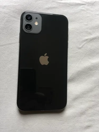 iPhone 11 128GB Preto. Ótimo estado. Tudo OK.