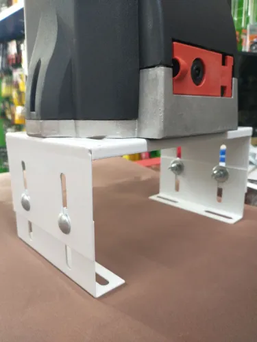 Base regulável para Motor de portão