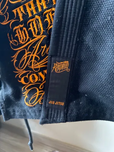 Kimono RXJJ Season IV - Black Orange - Edição Limitada Tamanho A2