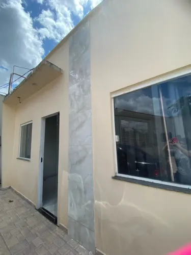 Casa em condomínio fechado no Tapanã com energia solar  