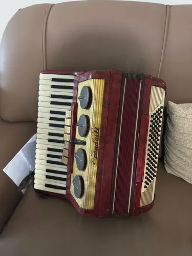 Acordeon Scandalli - Instrumento Musical