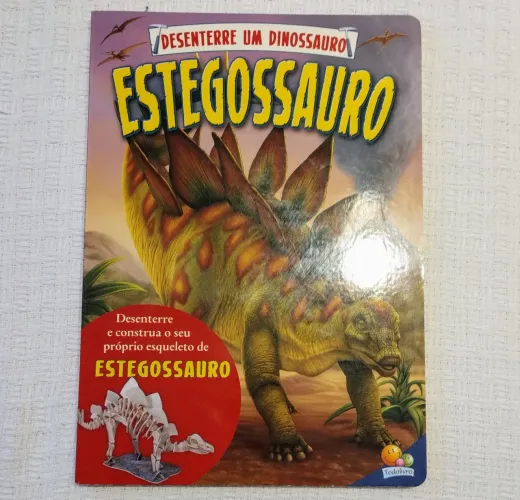 livro Desenterre um Dinossauro