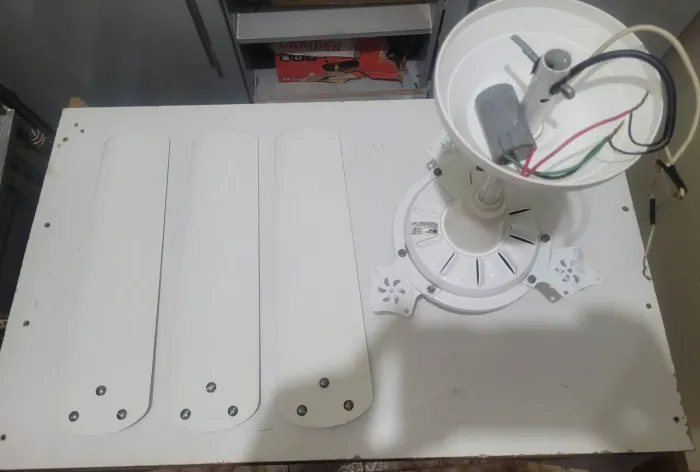 Ventilado de teto Loren Sid clima T com 3 pás