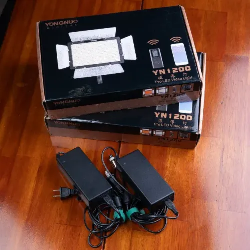 Kit 2x Painéis LED Yongnuo YN1200 5500K - Kit Profissional Completo + Fontes