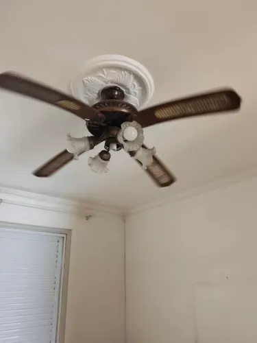 Ventilador de teto vintage 
