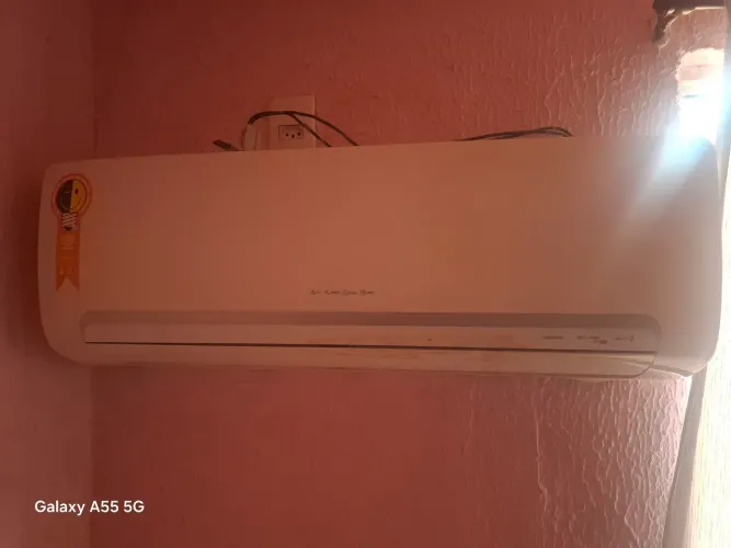 Vende central de ar 12 Btl para reparo funciona so nao gela