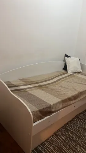 Cama box