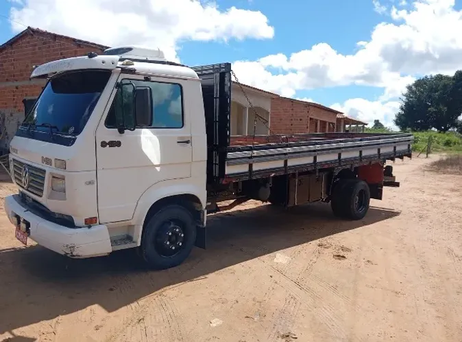 caminhão 8.150