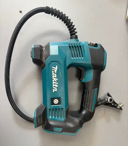 Compressor Ar Automotivo Bateria 18v Dmp180z  Makita sem bateria