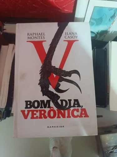 Livro- Bom dia Verônica
