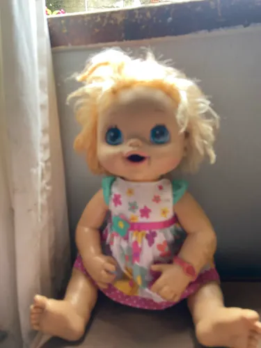 Baby alive antiga para concerto 
