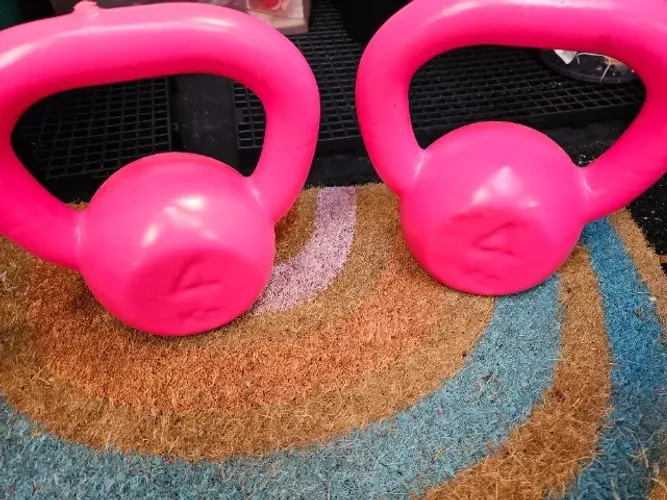 2 Kettbells - 4 kg