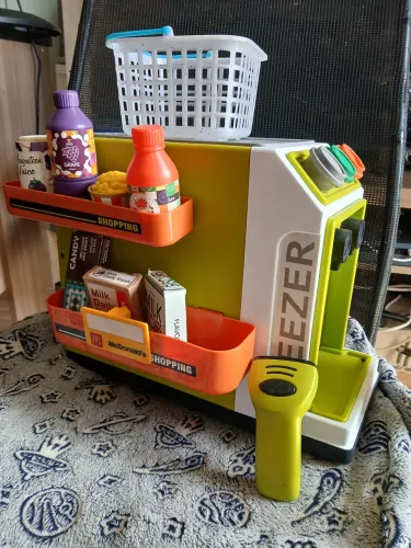 Mini mercado brinquedo otimo estado