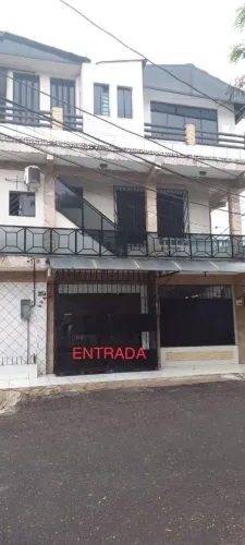 PRÉDIO RESIDENCIAL, 599M², 7 APARTAMENTOS, 2 VAGAS, CREMAÇÃO