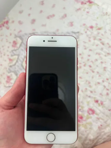 Iphone 7 Red