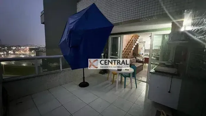 Apartamento Duplex com 1 dormitório à venda, 72 m² por R$ 650.000,00 - Armação - Salvador/