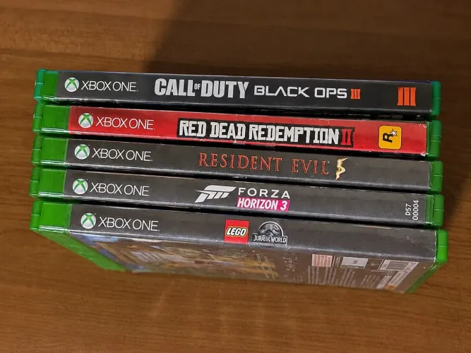 Jogos de Xbox One à venda
