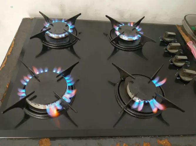 cooktop + balcão