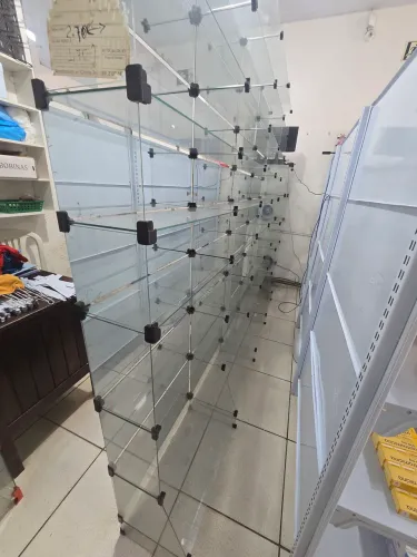 ESTANTE de Vidro