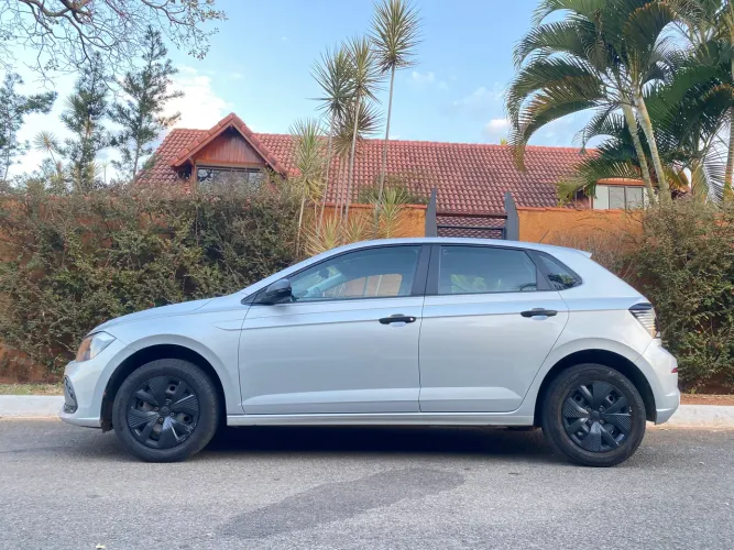 Volkswagen Polo Track 1.0 Flex 12V 5P 2025