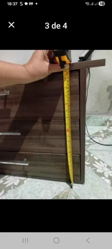 Vendo linda comoda três gavetas largas