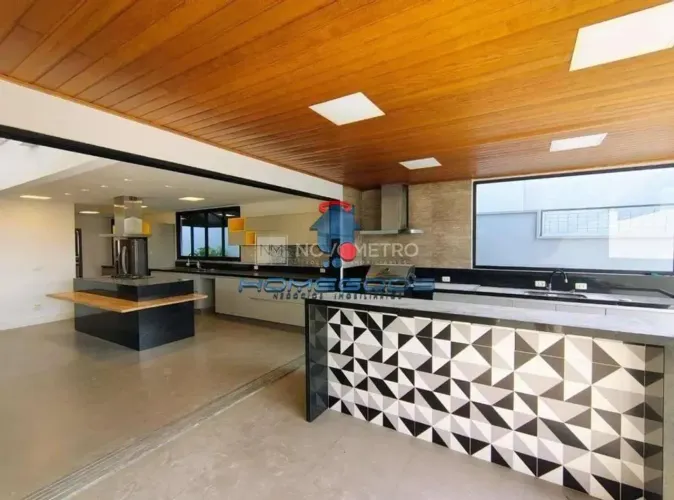Casa condominio fechado Ville Sainte Helene aluguel e venda 350 metros 4 quartos (suites)