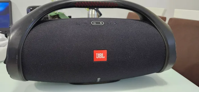 Caixa de som JBL Bombox2