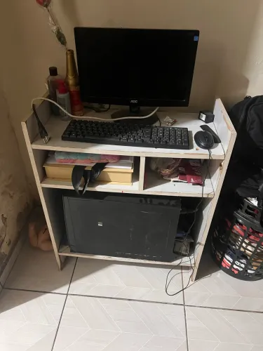 VENDO COMPUTADOR SEMI NOVO FUNCIONANDO TUDO OK