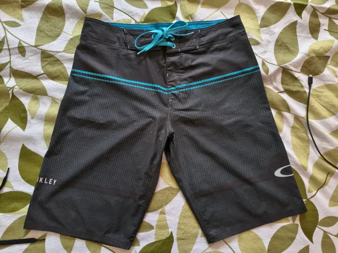 Bermuda Oakley