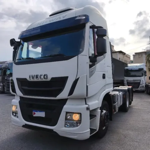 IVECO STRALIS HI-WAY 440 6X2, ANO 2021/2022 COMPLETO