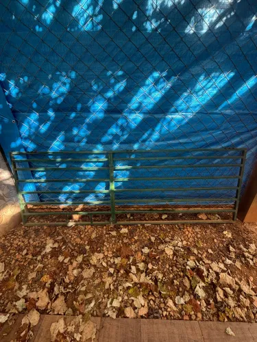Portão/ grade de aço/ ferro - 2,30m x 0,80m