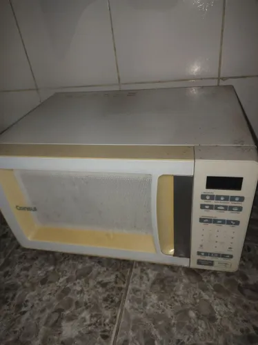 Microondas Consul com defeito