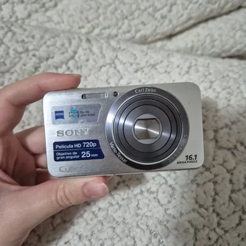 Vendo Câmera Cybershot Sony 16.1MP
