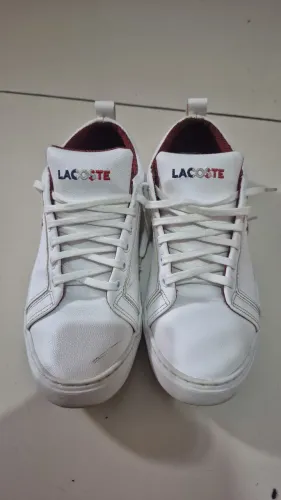 Tenis