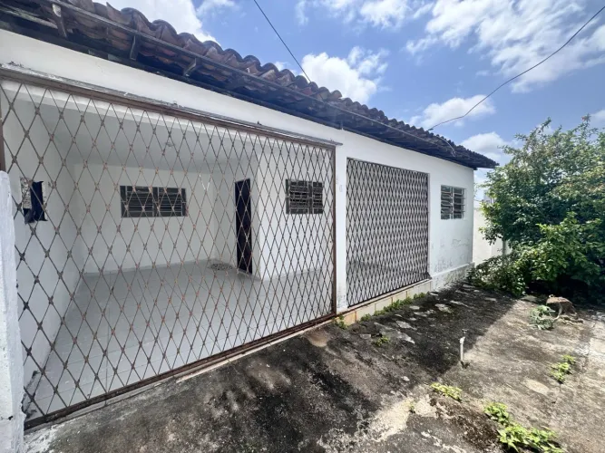 Casa para Venda em João Pessoa, Castelo Branco, 3 dormitórios, 1 banheiro, 2 vagas