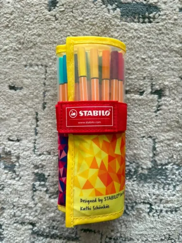 Conjunto de canetas Stabilo 25 cores