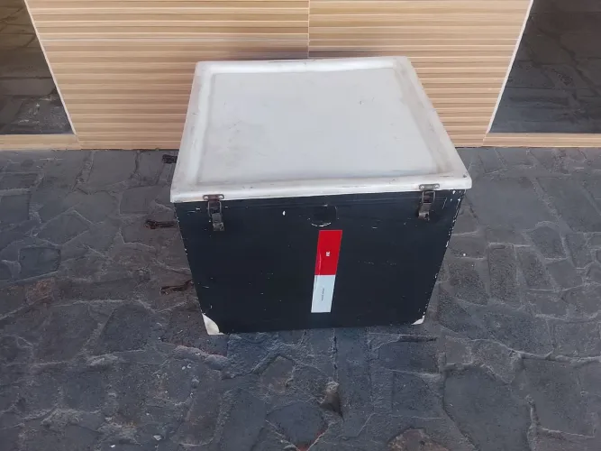 Baú 160 L
