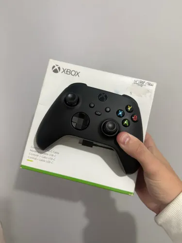 Controle Xbox Series preto
