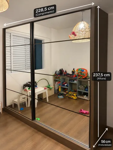 Guarda-Roupa Casal