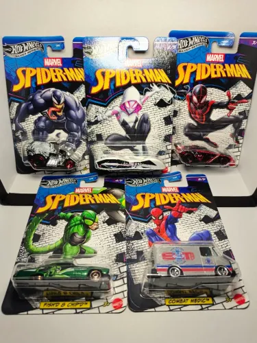 Hotwheels spider man homen aranha silver series